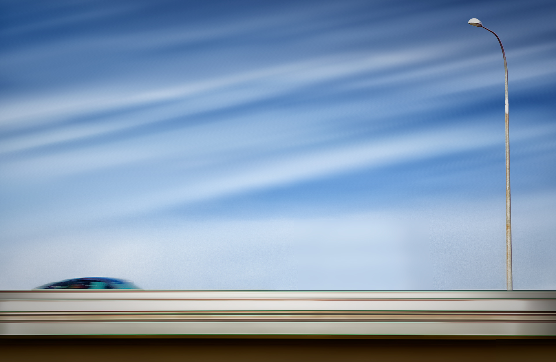 Pau Rosell. COTXE AMB FAROLA