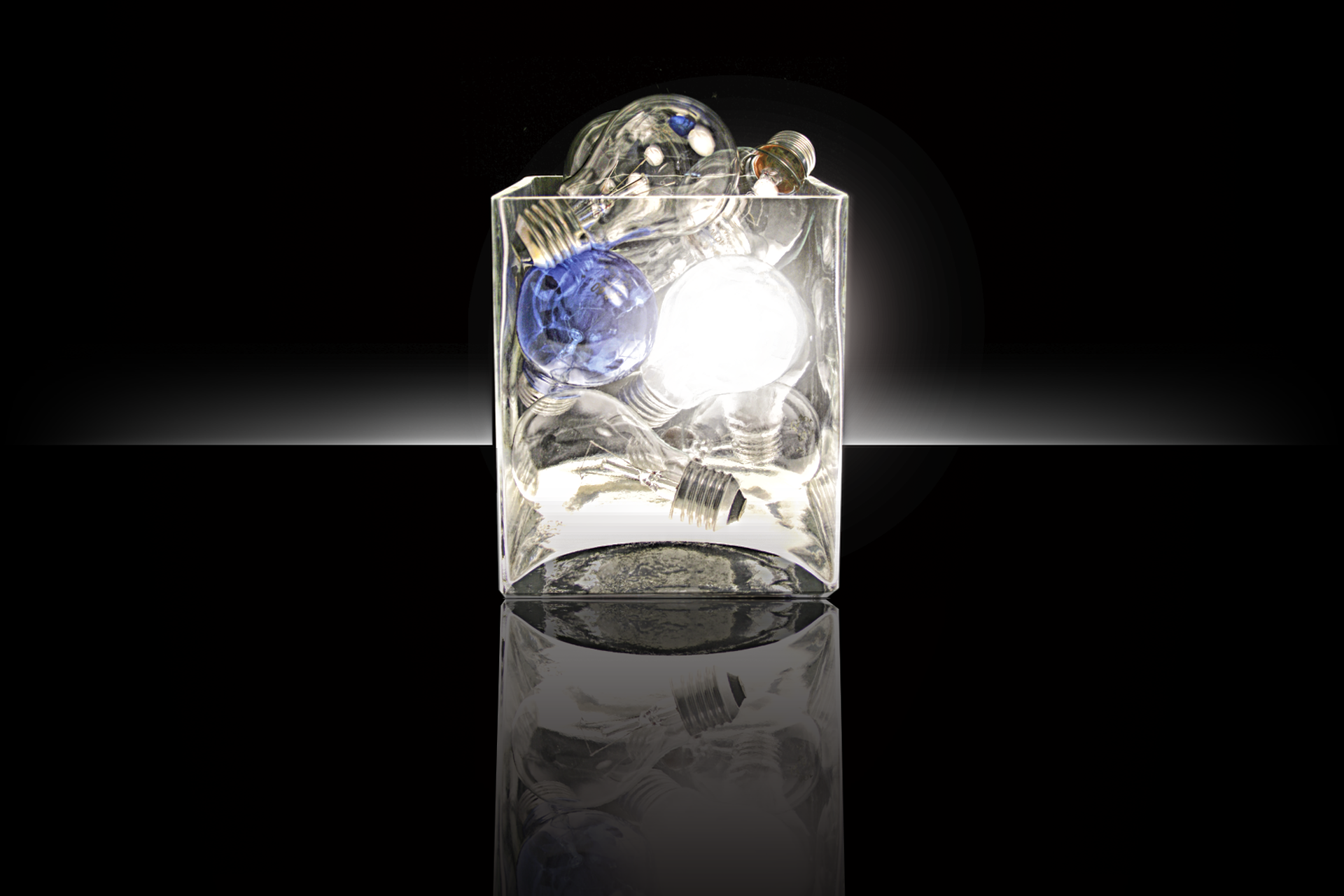 Laura Pascual. BOMBETA ENCESA