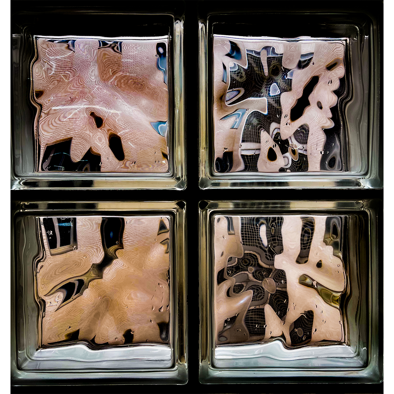 Anna Martí. FINESTRAL MENTIDER