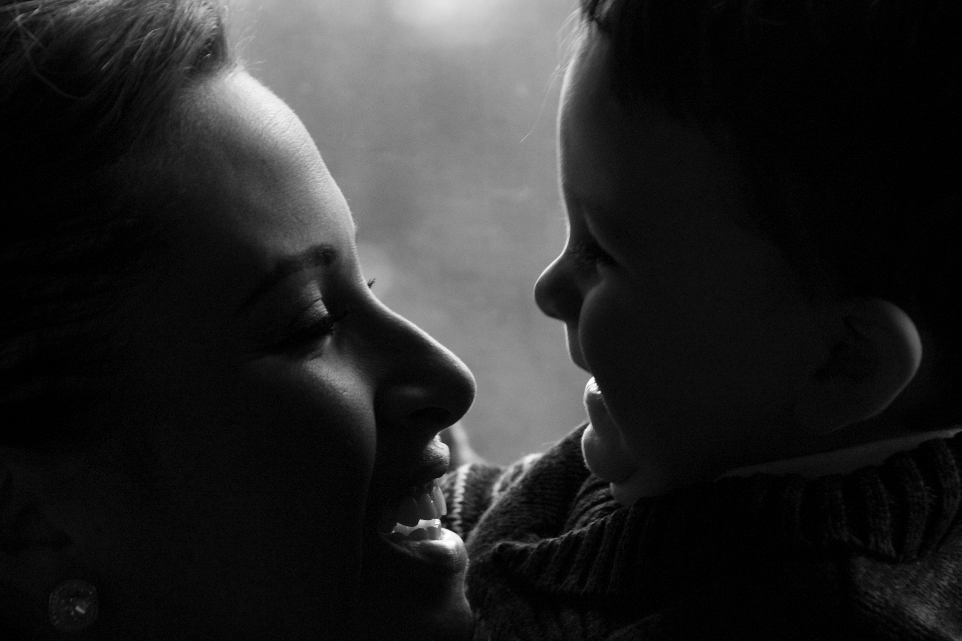 Lluís Carazo. DONA AMB NEN