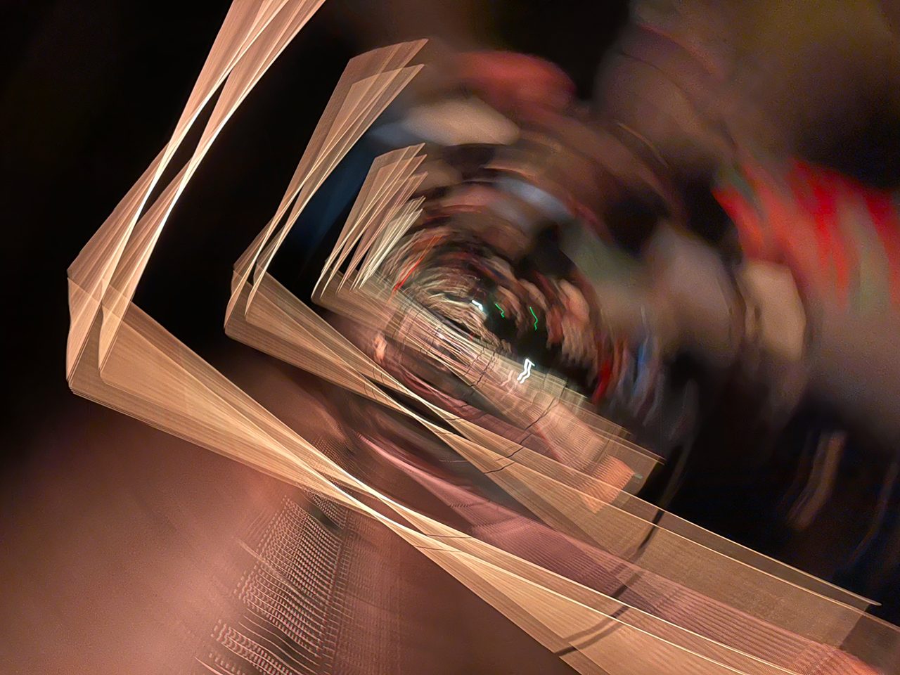 LA MEVA IMATGE ES VA QUEDAR IMPRESA A LES PARETS DEL TÚNEL DEL TEMPS