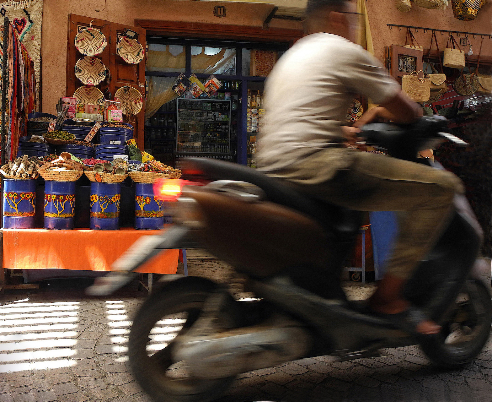 Merce Casadella. ZOCO MARRAKECH