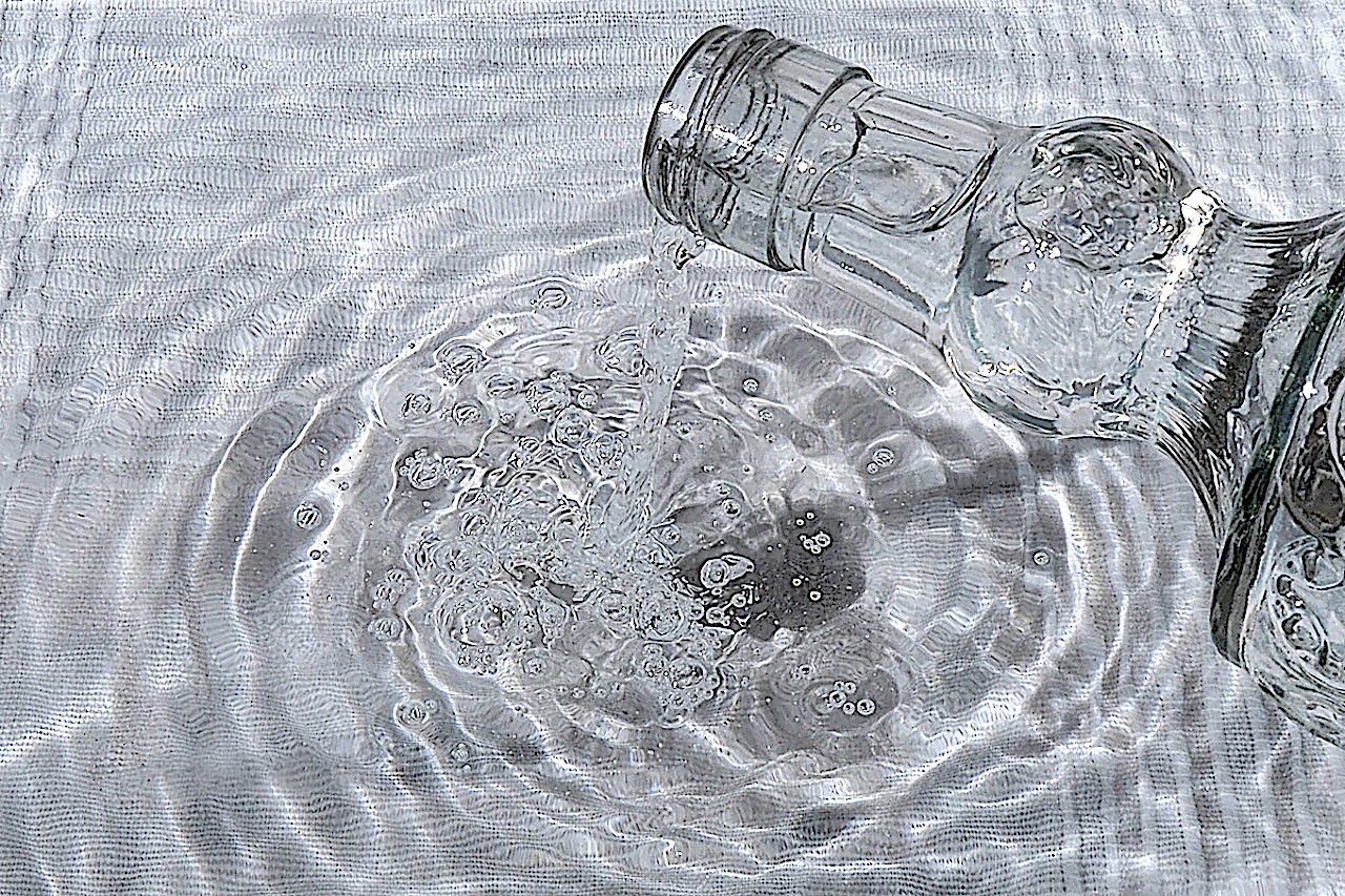 Merce Casadella. AIGUA DE LAMPOLLA