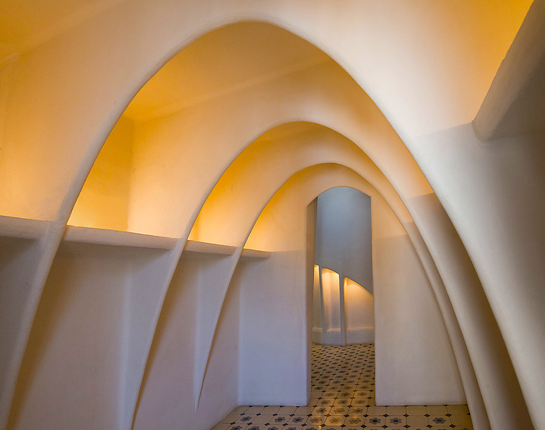 Antonio López. ARCS DIVERGENTS