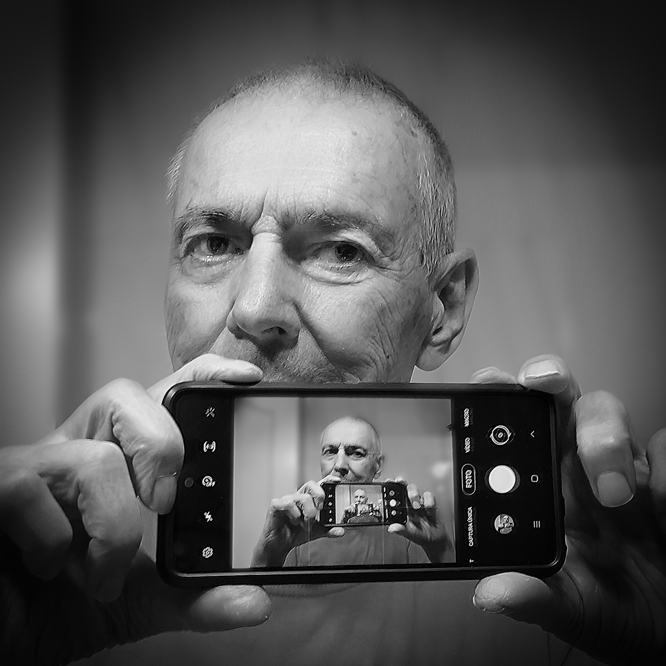 Antonio López. AUTORETRAT AL MIRALL