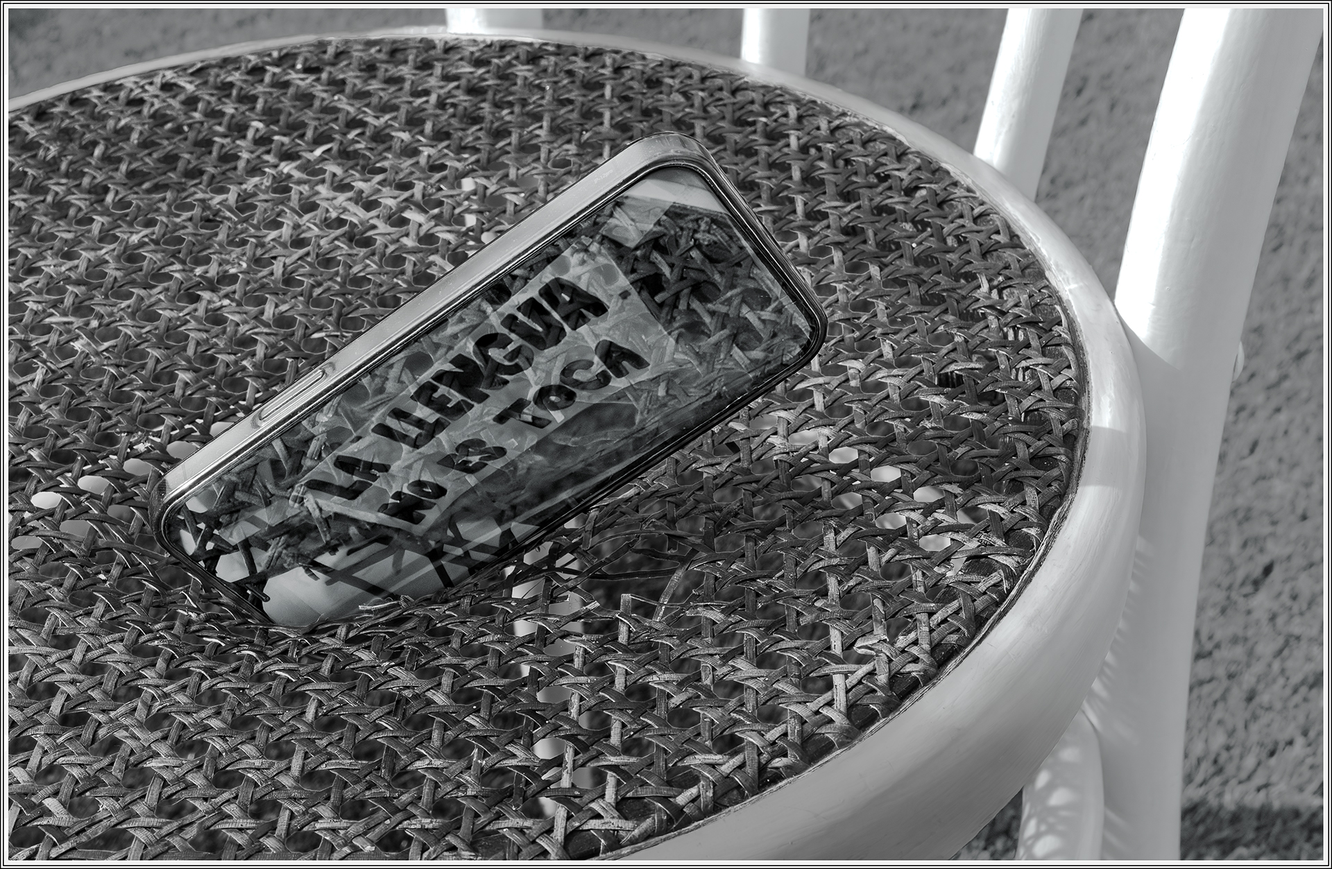 Jordi Lartuna. NO ENS ACOMODEM AMB LA LLENGUA