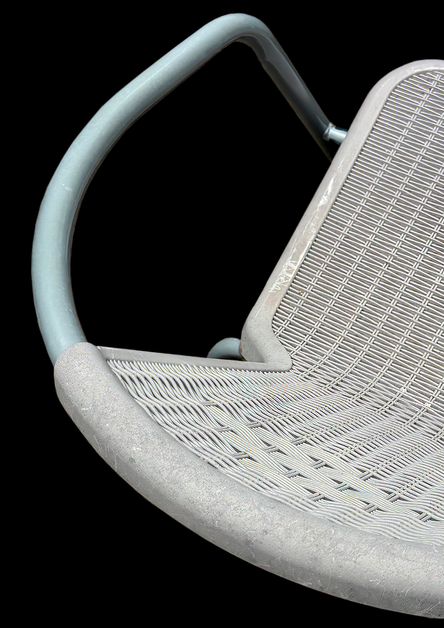 Josep-Modol.-CADIRA-BLANCA