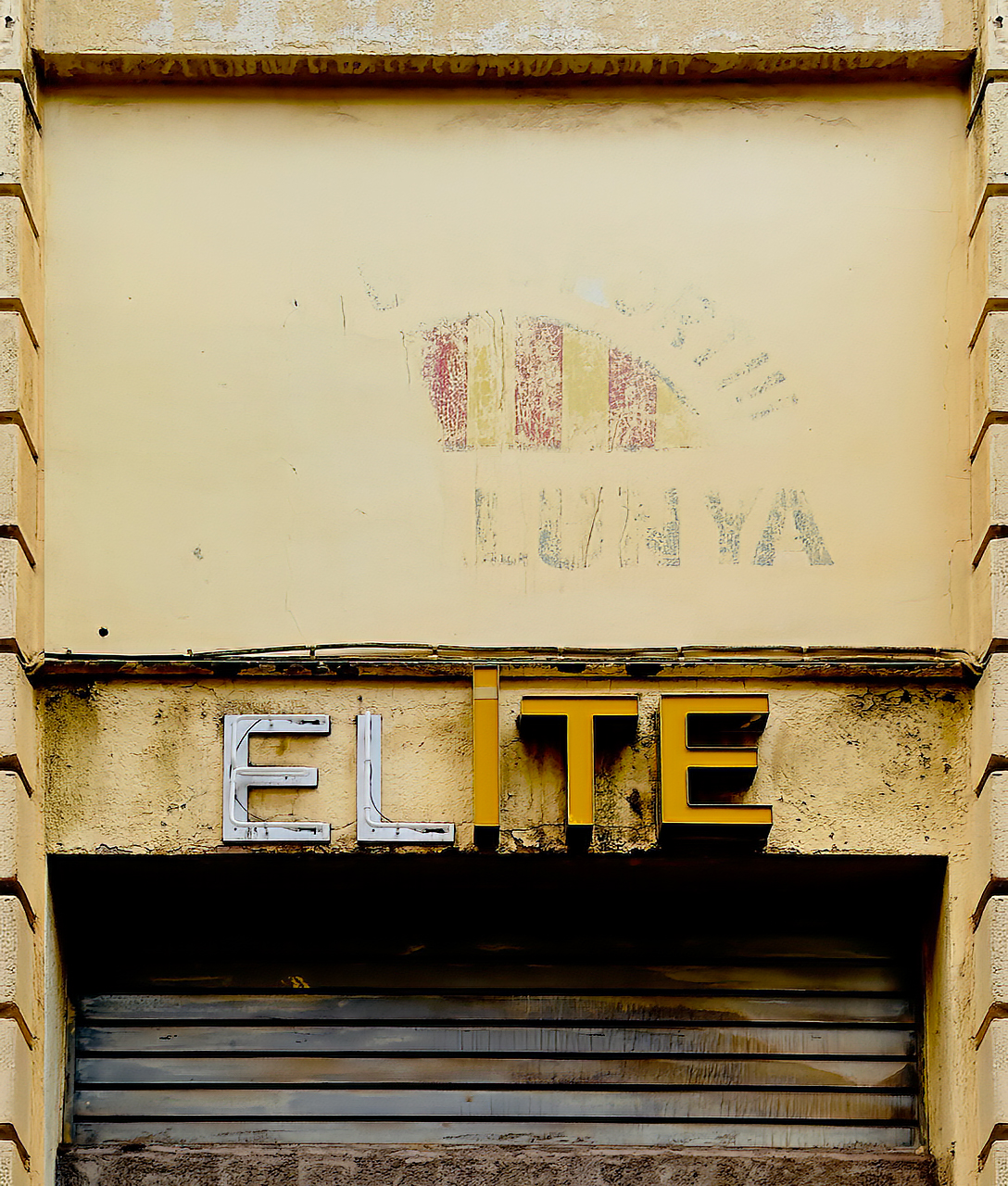 Mabel Ejarque. ABANDONAT