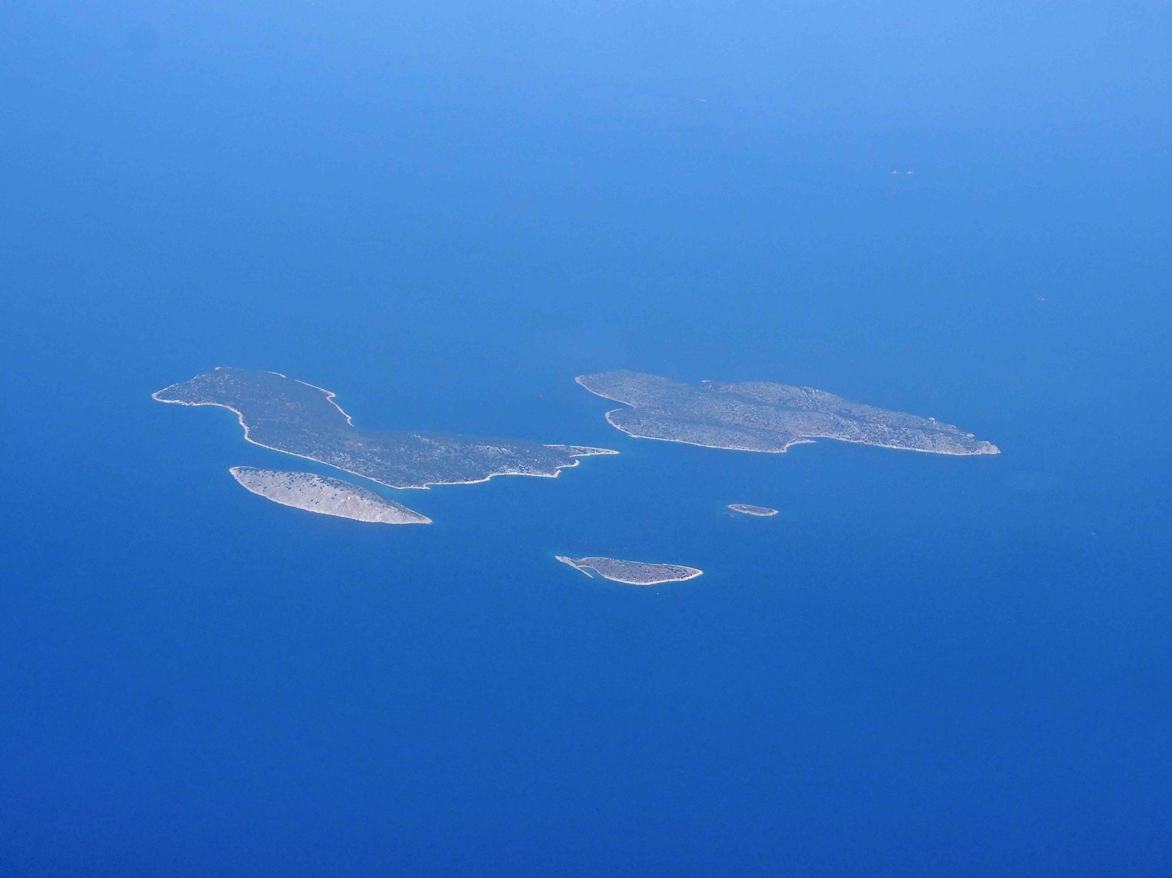 Merce Casadella. ILLES