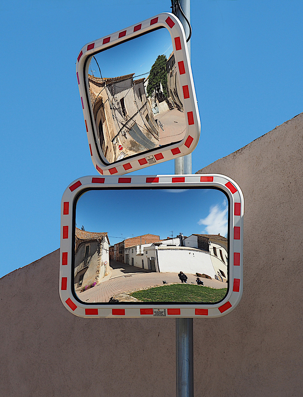 Mercè Casadellà. MIRALLS